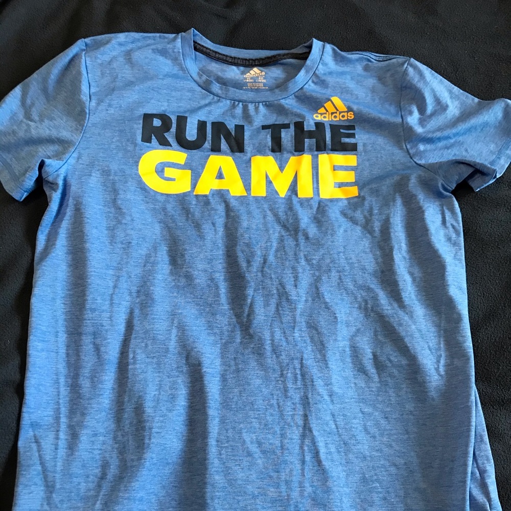 Adidas t-shirt
